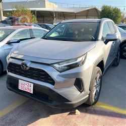 تۆیۆتا ڕاڤ 4